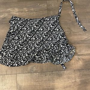 pacsun black wrap skirt with flower detailing